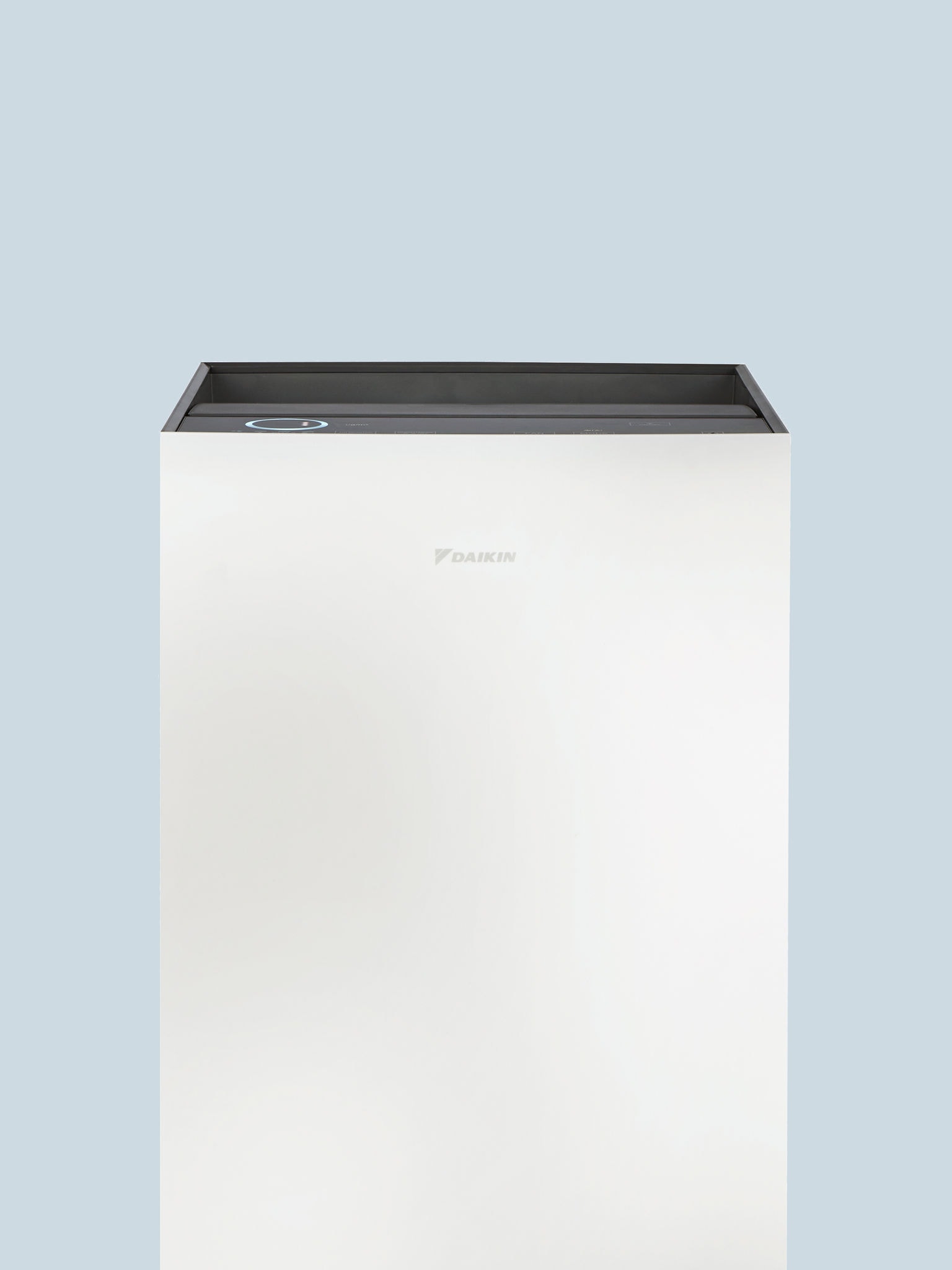Packshot: purificatore d'aria progettato per rimuovere i particolati fini inquinanti e nocivi, garantendo un'aria pulita e sana per la tua casa